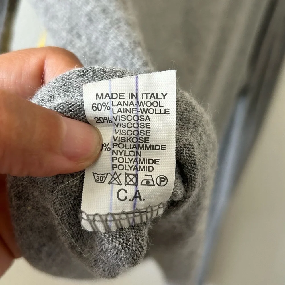 Brandy Melville Gray Wool Mix Solid Turtleneck Sweater One Size‎